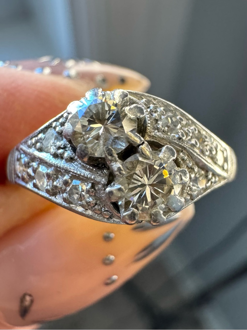 Vintage 18 ct Platinum, Yellow & White Gold Diamond Ring - Size 8